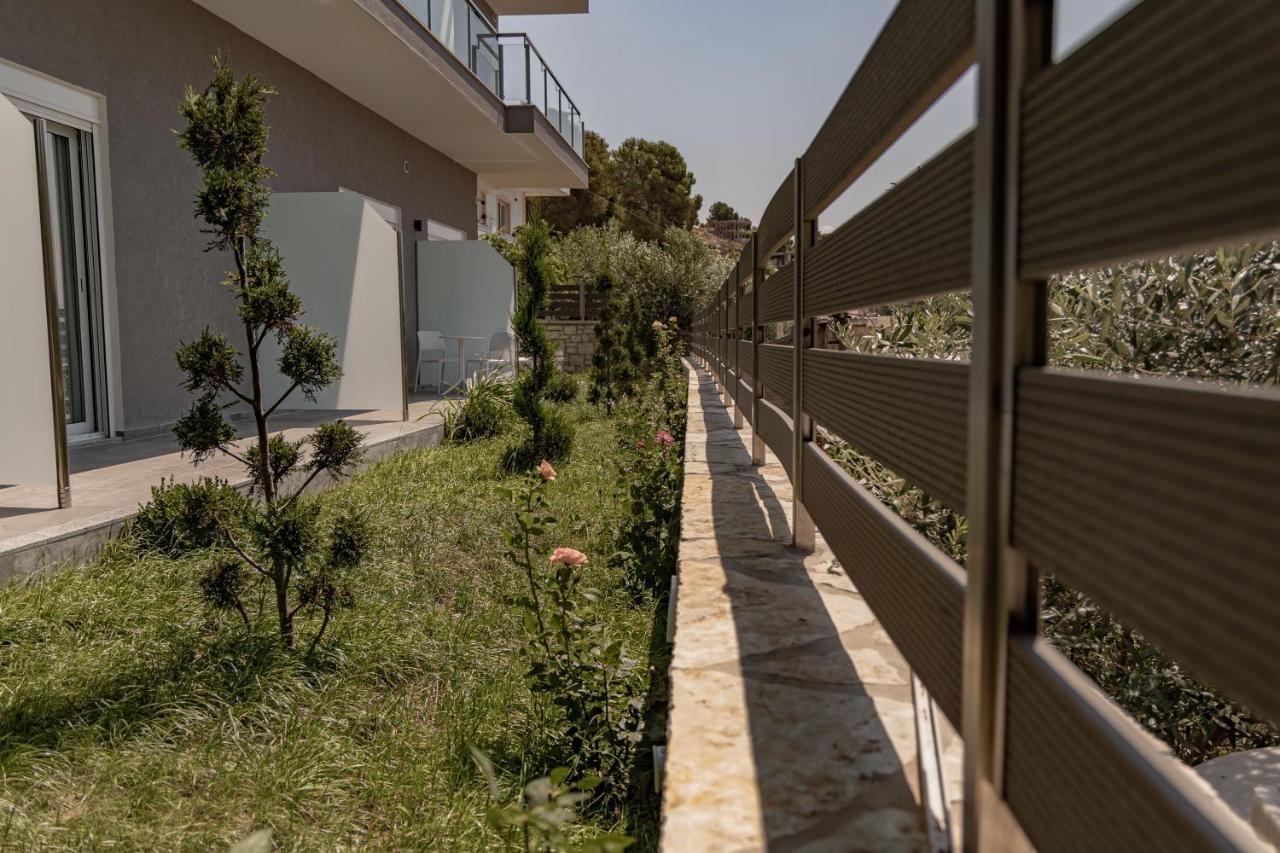 Angel Saranda Palace Dış mekan fotoğraf